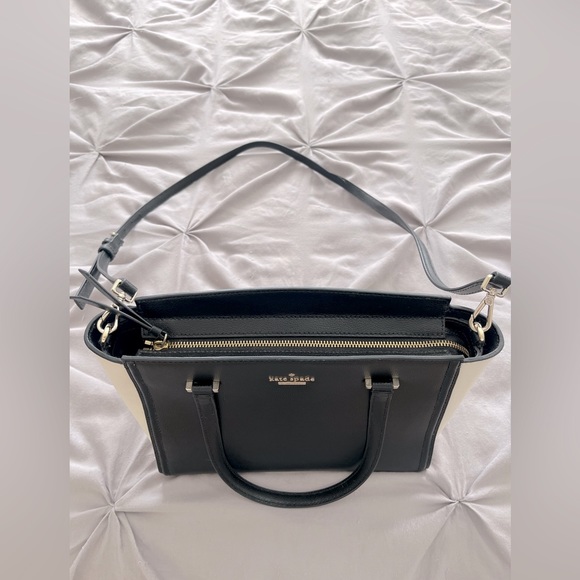 Kate spade satchel purse - Picture 4 of 8